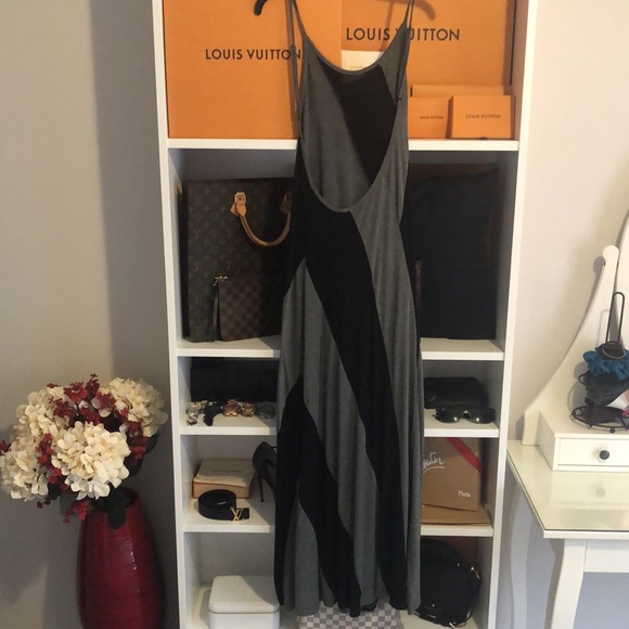 Black & Grey Women’s Dress Vertical Design Small Slim Tall Fit, Open Back - Picture 3 of 6